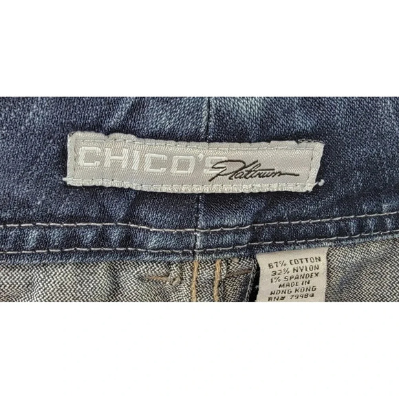 Chico’s Platinum Medium Blue Jeans Cuffed Stretch Capri Women’s Size 32W - Picture 9 of 9